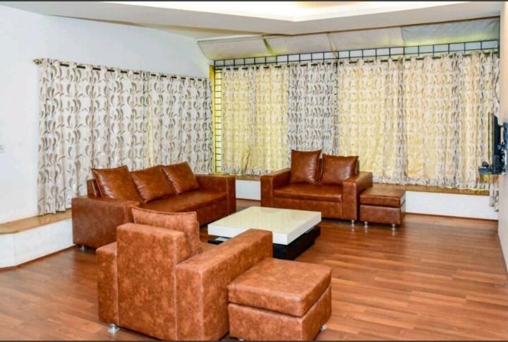 Surya Kiran Miramar Bed & Breakfast Панаджи Екстериор снимка